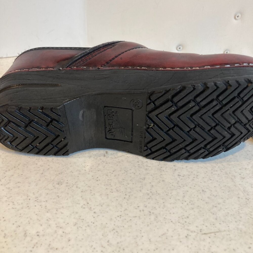 DANSKO WOMENS SLIP ON LEATHER CLOGS SIZE EU 39  US 8.5-9 - Picture 8 of 10